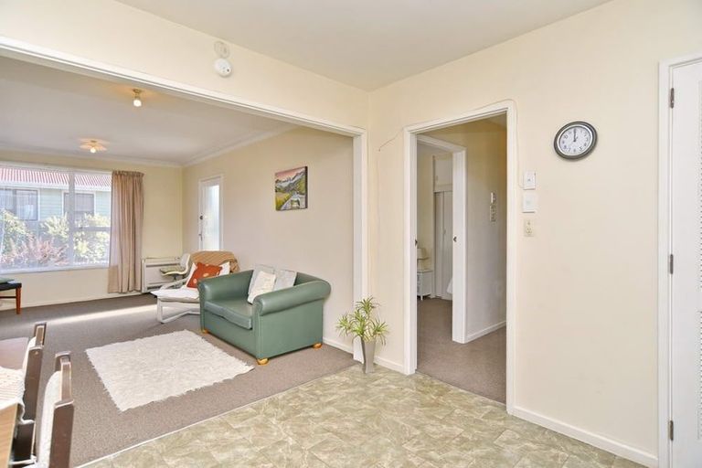 Photo of property in 94b East Belt, Rangiora, 7400