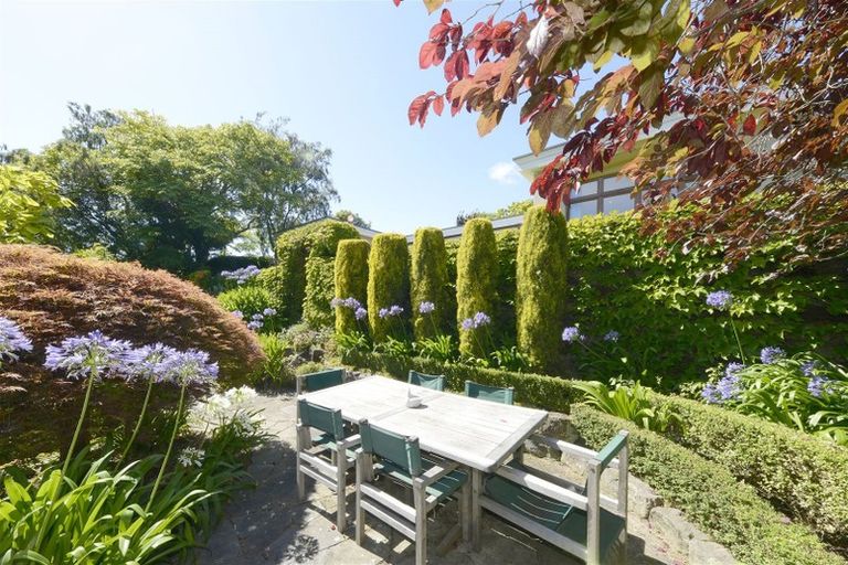 Photo of property in 8 Crichton Terrace, Cashmere, Christchurch, 8022