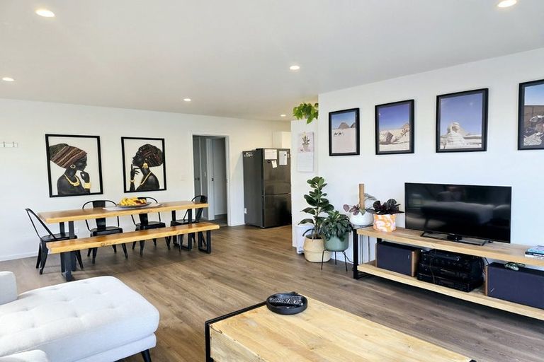 Photo of property in 36 Liberation Road, Papakura, 2110