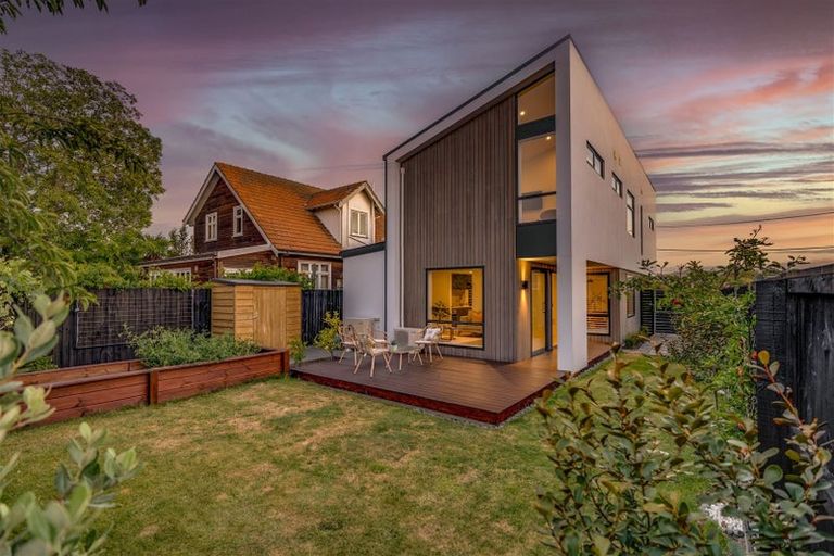 Photo of property in 4/177 Edgeware Road, Edgeware, Christchurch, 8013