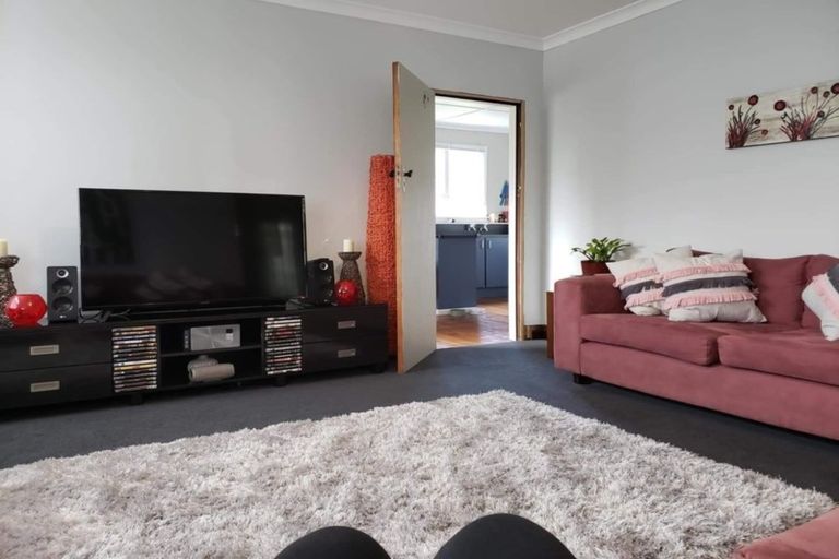 Photo of property in 37 Chester Street, Patea, 4520