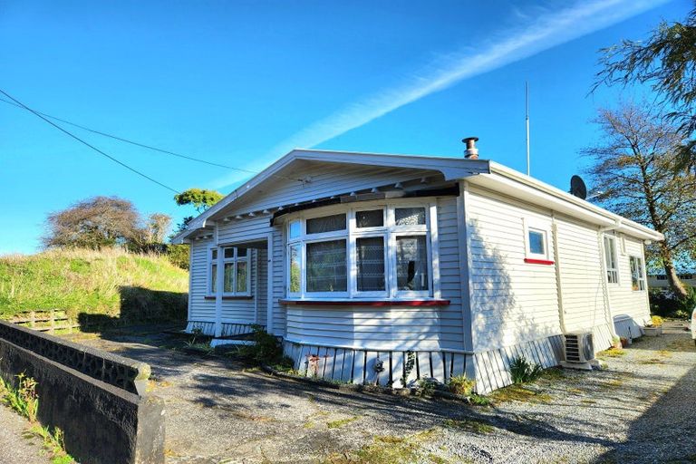 Photo of property in 84 Alexander Street, Greymouth, 7805