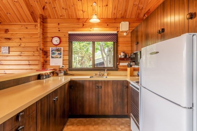 Photo of property in 42 Watson Street, Akaroa, 7520