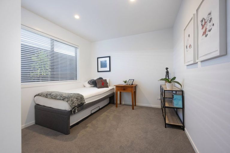 Photo of property in 18 Jane Maree Road, Kumeu, 0810