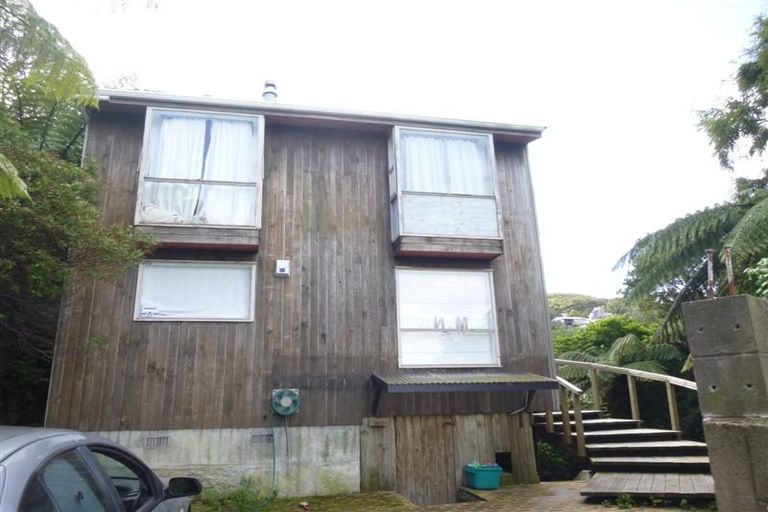 Photo of property in 21a Walnut Way, Maungaraki, Lower Hutt, 5010