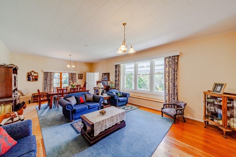 Photo of property in 683 Atua Road, Elsthorpe, Havelock North, 4295