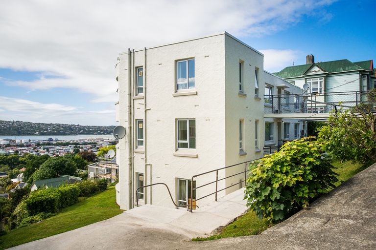 Photo of property in 1/78 Heriot Row, North Dunedin, Dunedin, 9016