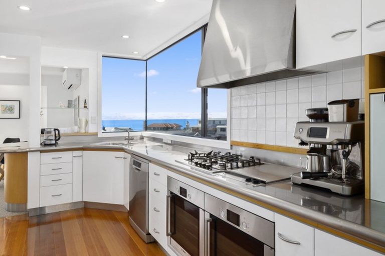 Photo of property in 54 Cliffs Road, Saint Clair, Dunedin, 9012