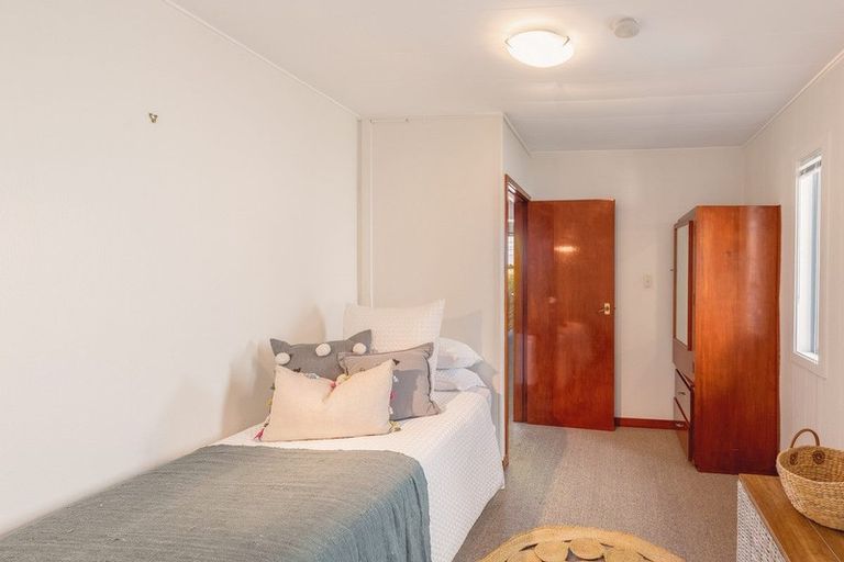 Photo of property in 378 Marine Parade, South New Brighton, Christchurch, 8062