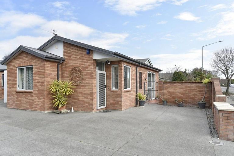 Photo of property in 1/98 Warrington Street, Mairehau, Christchurch, 8013