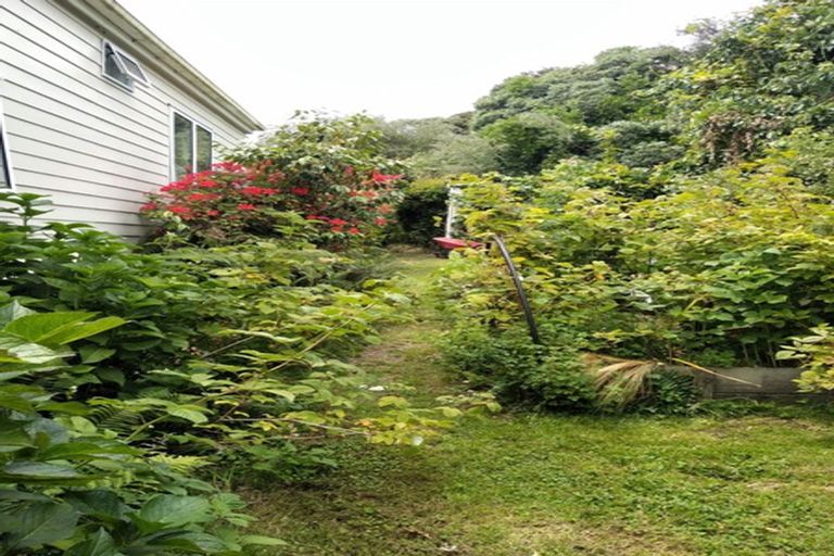 Photo of property in 4400 Christchurch Akaroa Road, Little River, 7591
