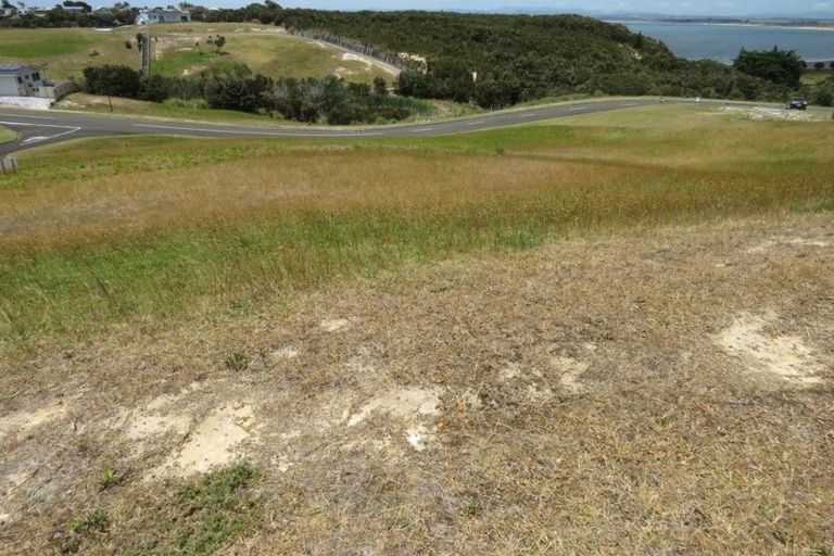 Photo of property in 28 Carrington Drive, Karikari Peninsula, 0483