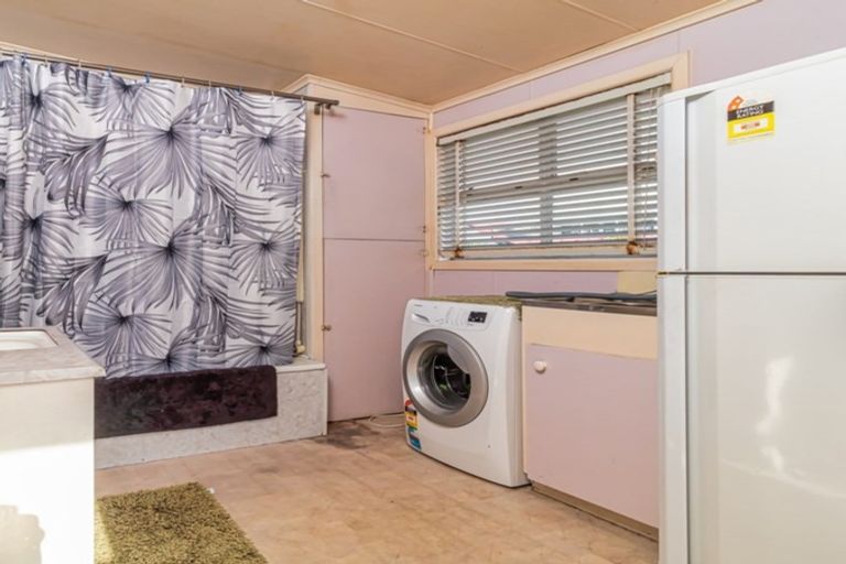 Photo of property in 13 Clifton Road, Haumoana, 4102