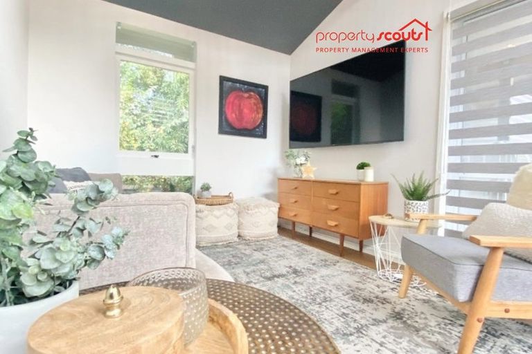 Photo of property in 57 Grahams Road, Burnside, Christchurch, 8041