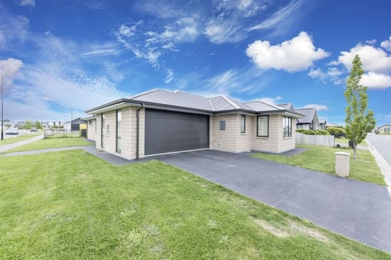 Photo of property in 1 James Caird Lane, Wigram, Christchurch, 8025