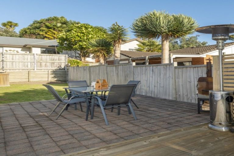 Photo of property in 101 Meander Drive, Welcome Bay, Tauranga, 3112