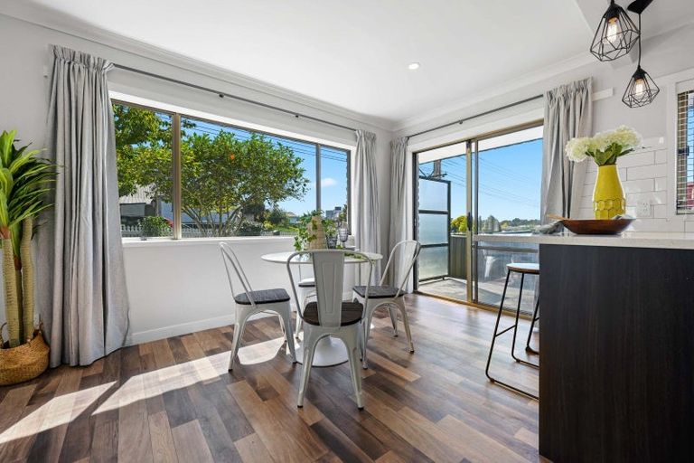 Photo of property in 1 Mahoe Street, Melville, Hamilton, 3206