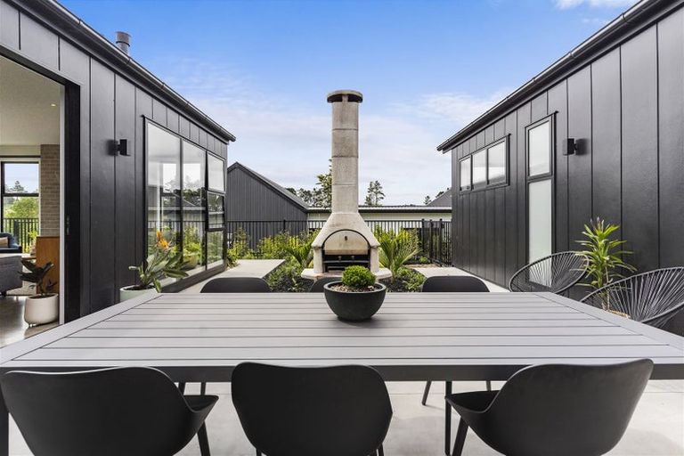 Photo of property in 49 Grayson Road, Wainui, Silverdale, 0992