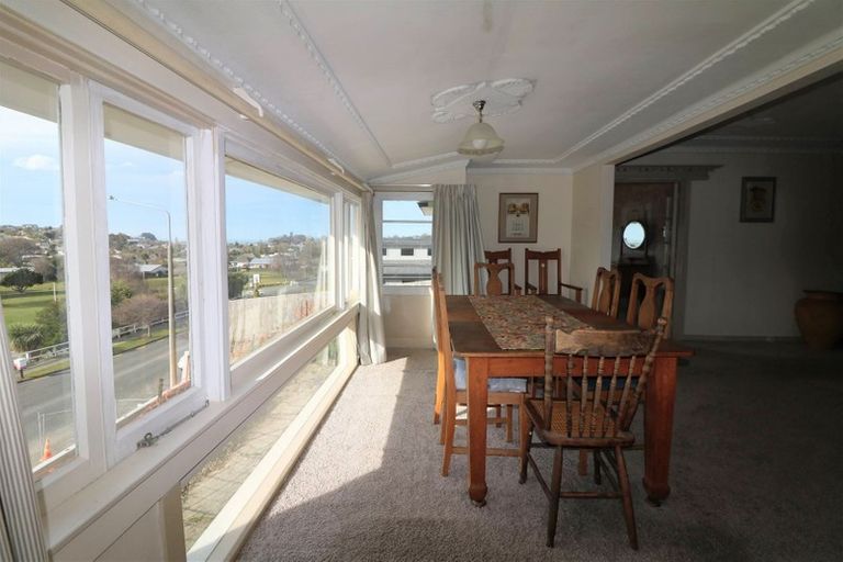 Photo of property in 100 Douglas Street, Highfield, Timaru, 7910