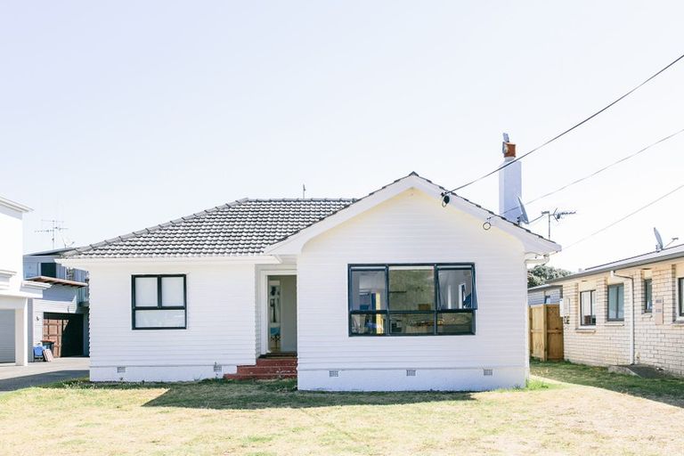 Photo of property in 24 Muricata Avenue, Mount Maunganui, 3116