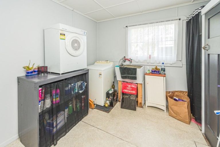 Photo of property in 32 Abbot Street, Gonville, Whanganui, 4501