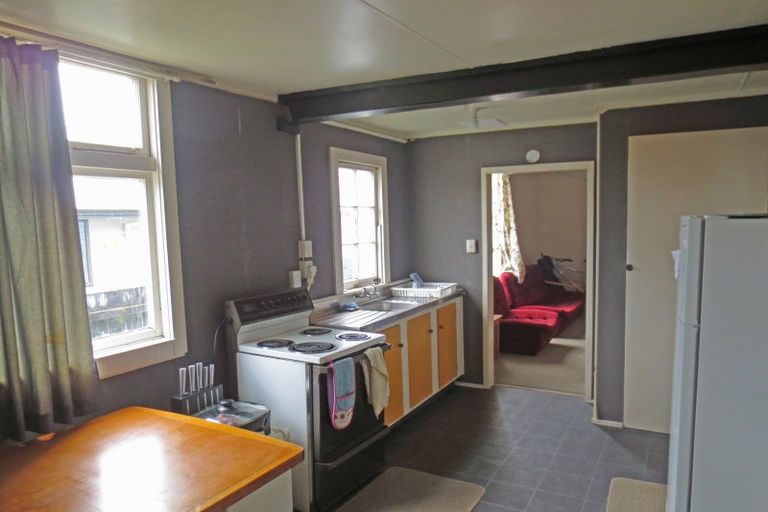 Photo of property in 27 Ada Street, Hokowhitu, Palmerston North, 4410