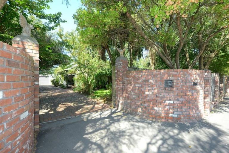 Photo of property in 114 Osborne Street, Waltham, Christchurch, 8011