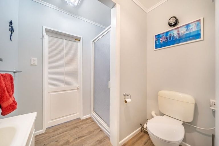 Photo of property in 4 Cabin Lane, Whitby, Porirua, 5024