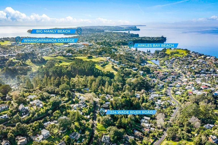Photo of property in 224 Wade River Road, Wade Heads, Whangaparaoa, 0932