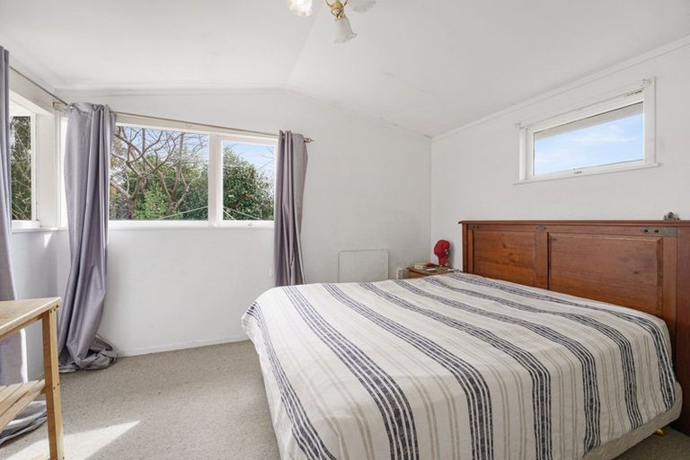 Photo of property in 30 Lupin Road, Otaki, 5512