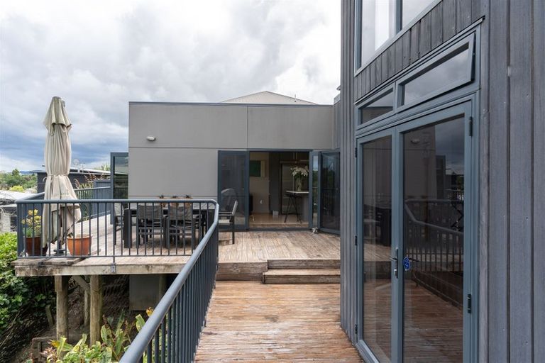 Photo of property in 9a Dalethorpe Avenue, Fairfield, Hamilton, 3214