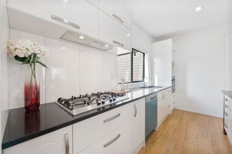 Photo of property in 38 Clady Drive, Flat Bush, Auckland, 2019