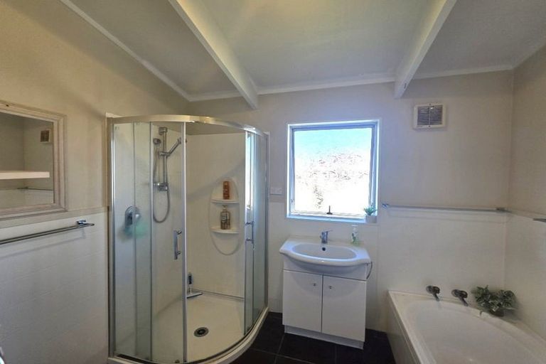 Photo of property in 66a Gloucester Road, Mount Maunganui, 3116