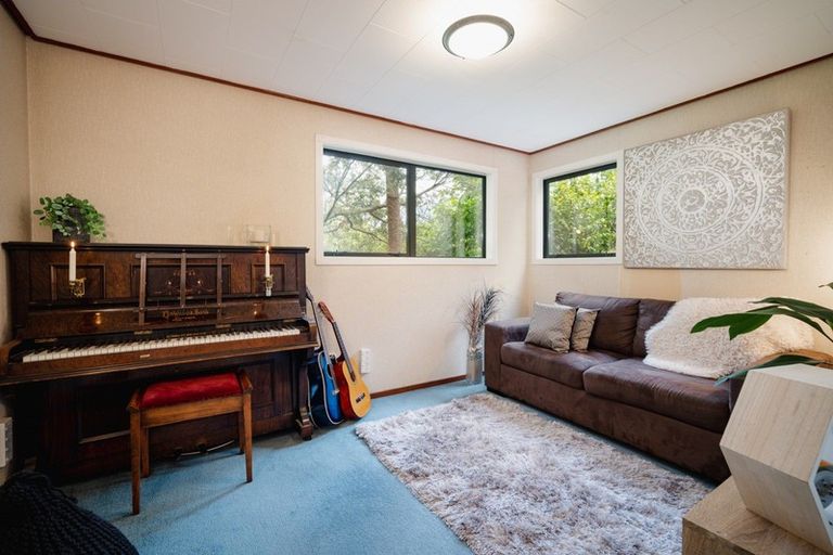 Photo of property in 6 Gladstone Road North, Mosgiel, 9024