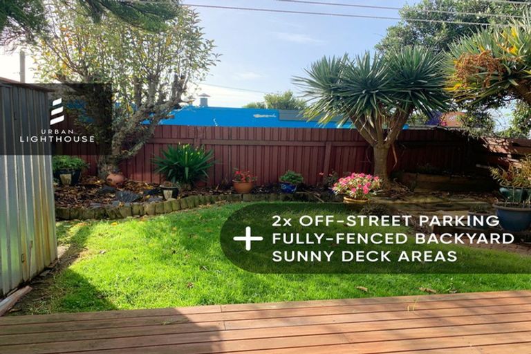 Photo of property in 2/4 Coronation Road, Glenfield, Auckland, 0627