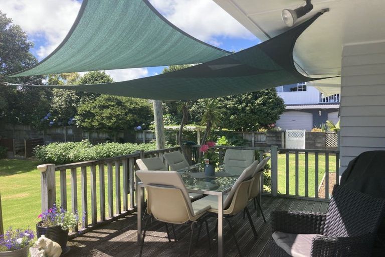 Photo of property in 17 Hutchins Street, Waitara, 4320