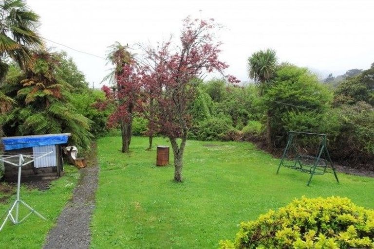 Photo of property in 28 Mills Street, Runanga, 7803