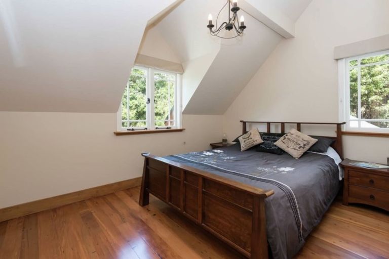 Photo of property in 37a Trelawn Place, Cockle Bay, Auckland, 2014