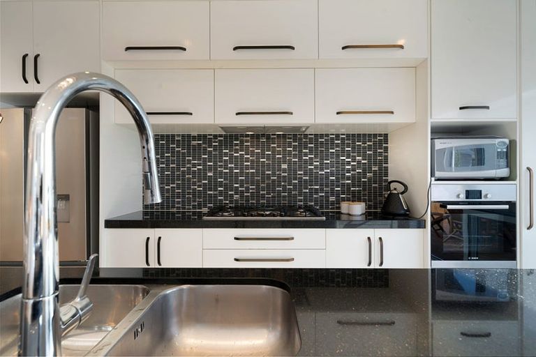 Photo of property in 133h Connell Street, Blockhouse Bay, Auckland, 0600