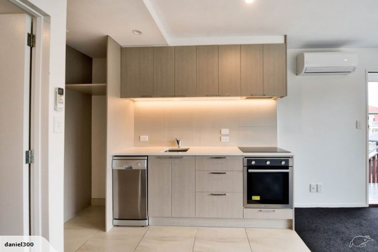 Photo of property in 8/290 Barbadoes Street, Christchurch Central, Christchurch, 8011