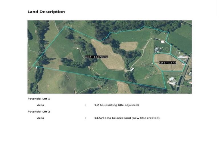 Photo of property in 114 Ackworth Road, Lepperton, New Plymouth, 4373