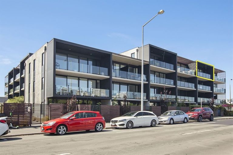 Photo of property in Leicester Executive Apartments, 402/282 Madras Street, Christchurch Central, Christchurch, 8011