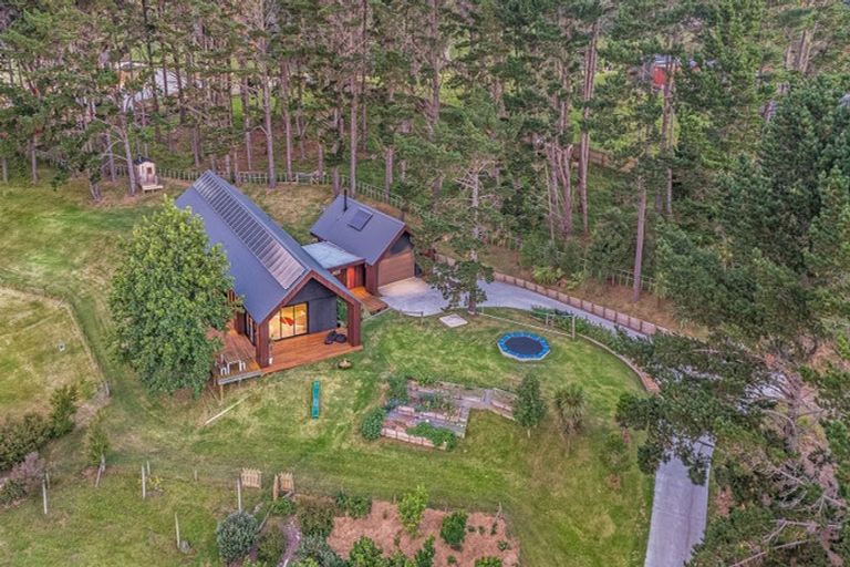 Photo of property in 24a Christian Road, Swanson, Auckland, 0614