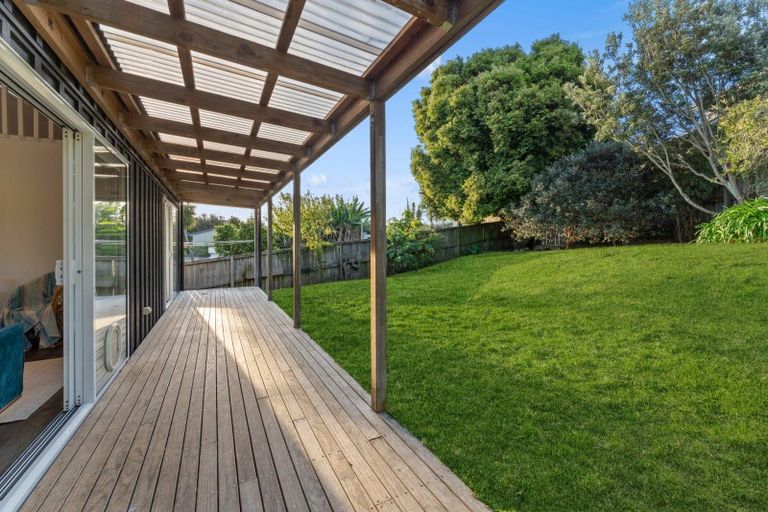 Photo of property in 5a Marjorie Lane, Papamoa Beach, Papamoa, 3118