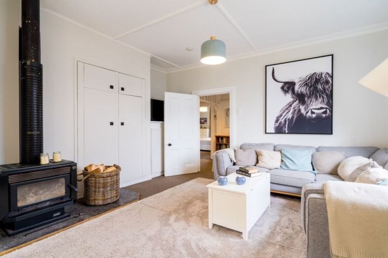 Photo of property in 3 Glenross Street, Glenross, Dunedin, 9011