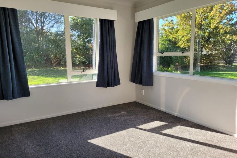 Photo of property in 109 Brandon Street, Featherston, 5710