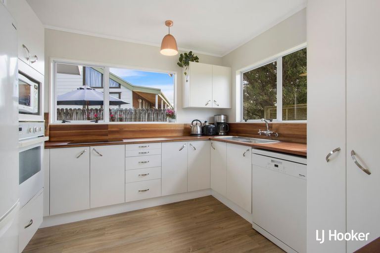 Photo of property in 7 Hereford Place, Waihi Beach, 3611