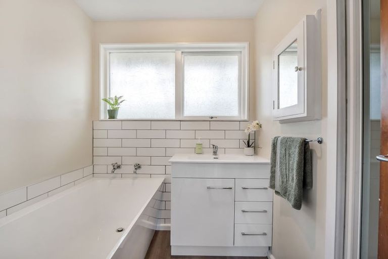 Photo of property in 8 Kalmia Place, Kaiapoi, 7630