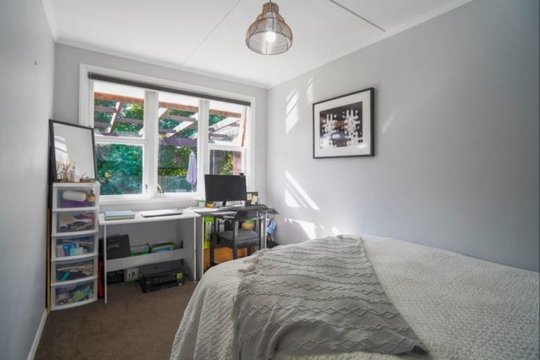 Photo of property in 10 Fleetwood Grove, Waikanae, 5036