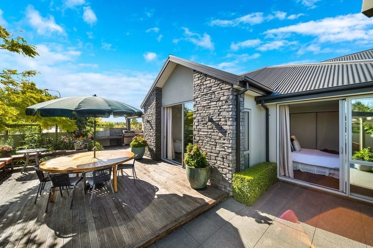 Photo of property in 73 Rossington Drive, West Melton, 7618